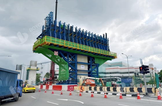 Teknologi konstruksi pracetak dari kolom jembatan dermaga dan balok penutup jembatan ditinggikan